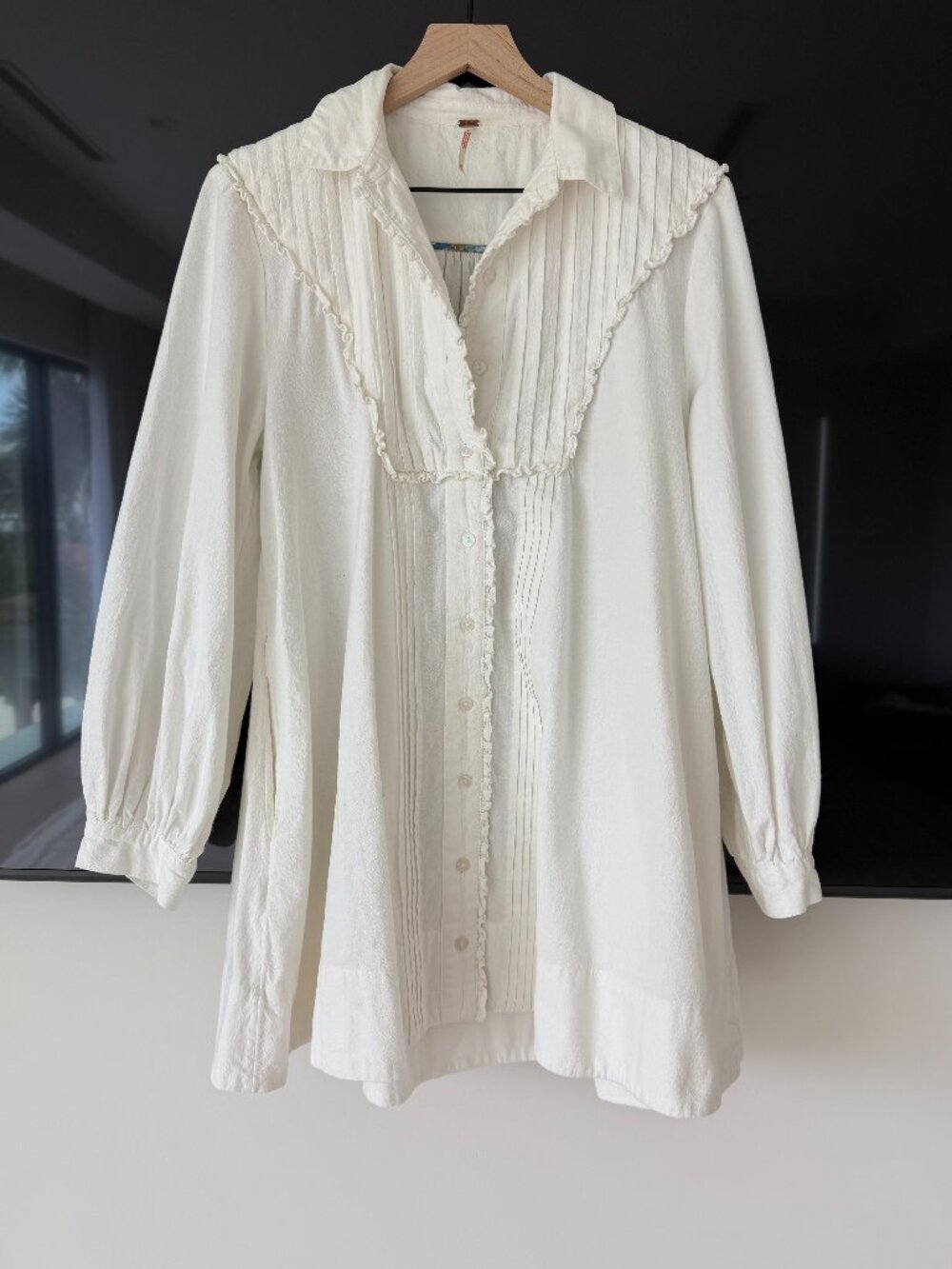 Free People Cream Pintuck Babydoll Shirt Mini Dress with Ruffle Trim